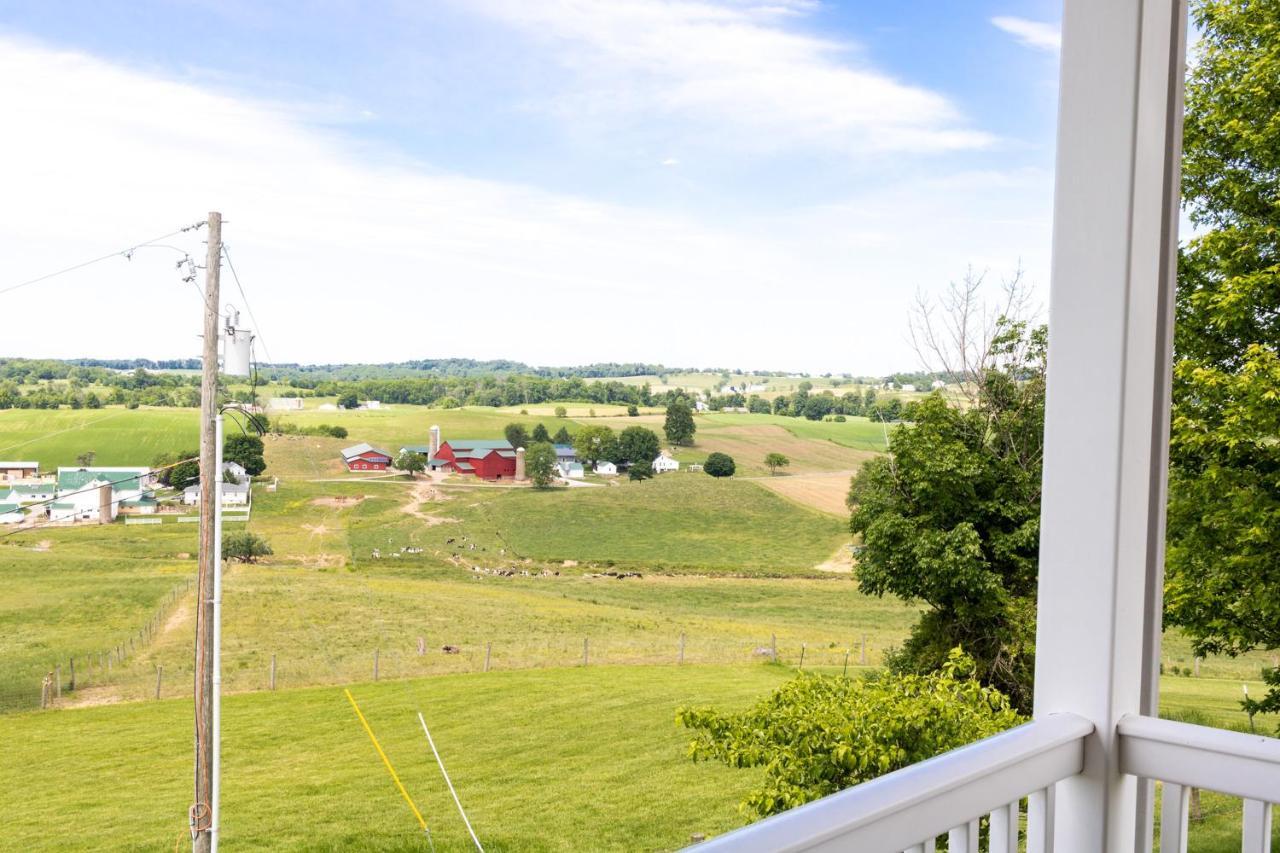 Hillside Villa Ohio Millersburg Exterior photo