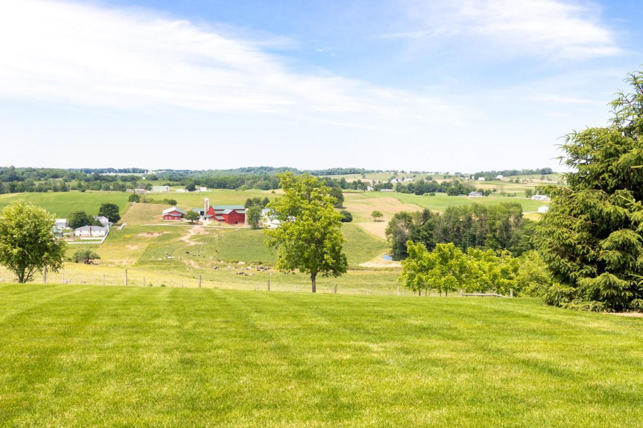 Hillside Villa Ohio Millersburg Exterior photo